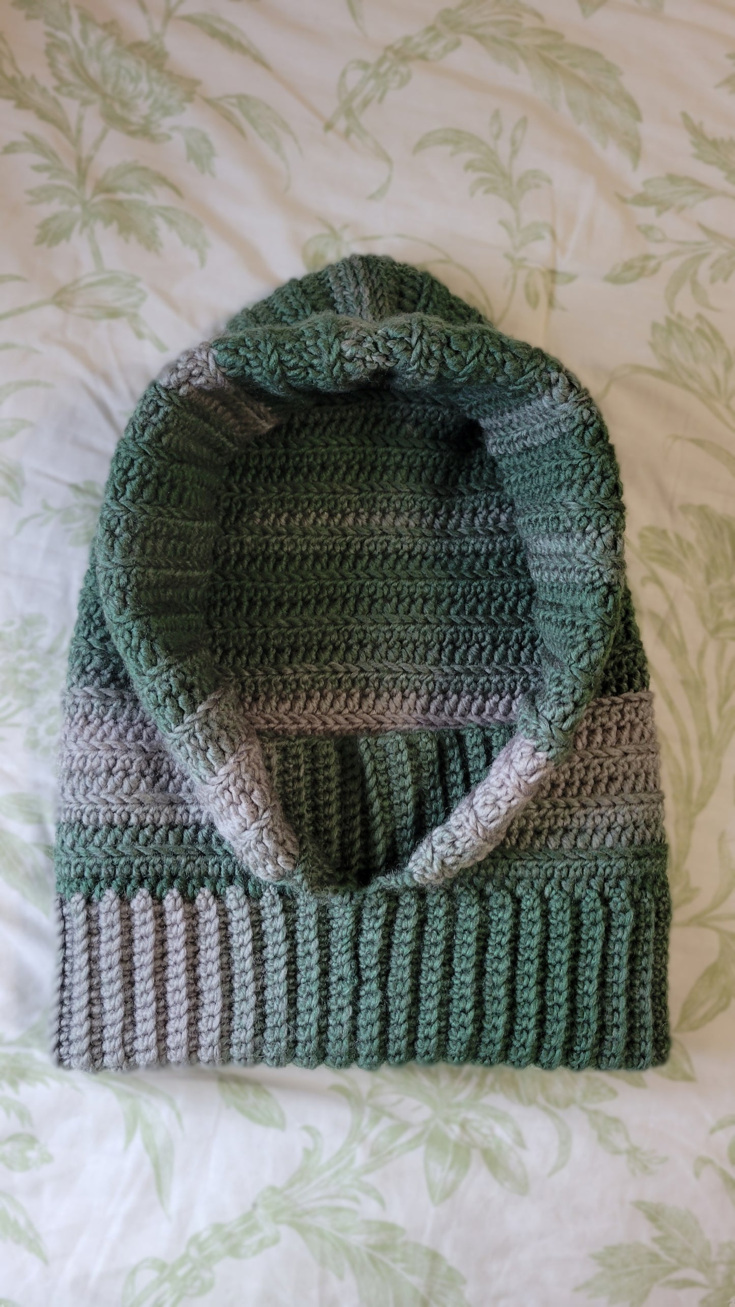 Snowy Pines turtleneck hood
