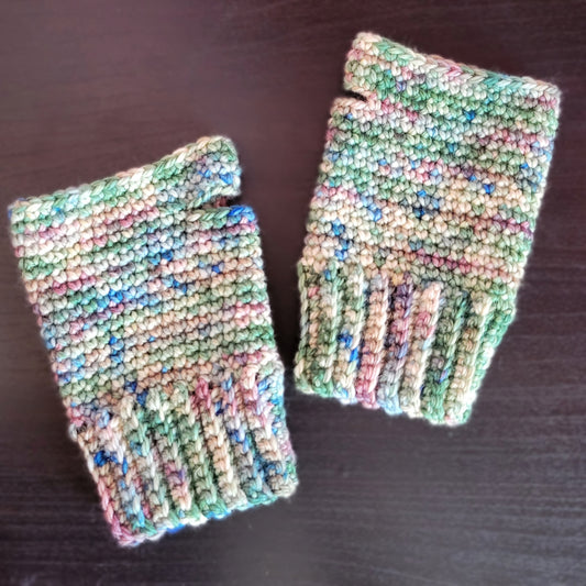 Mosaic fingerless gloves
