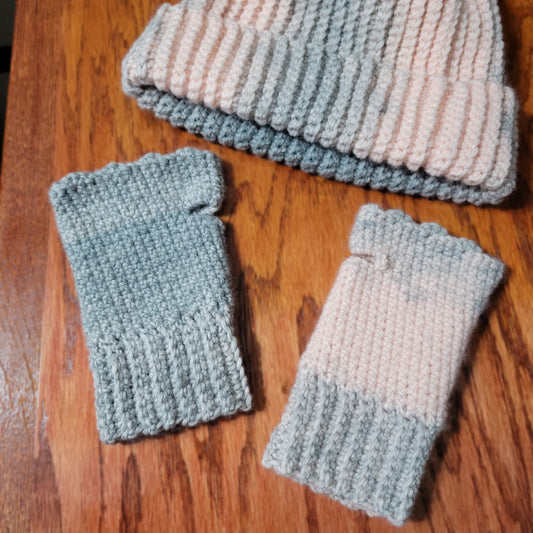 Silver Rose beanie & glovie set