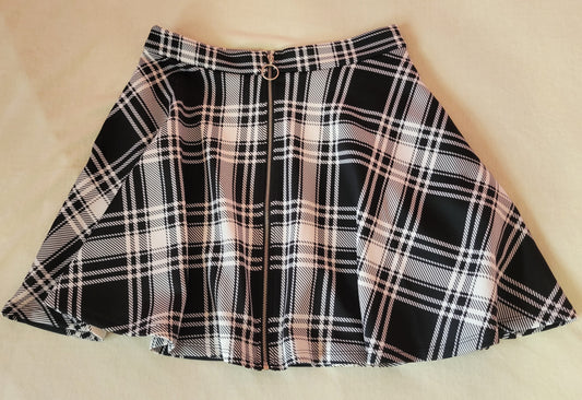 Plaid front-zip skirt
