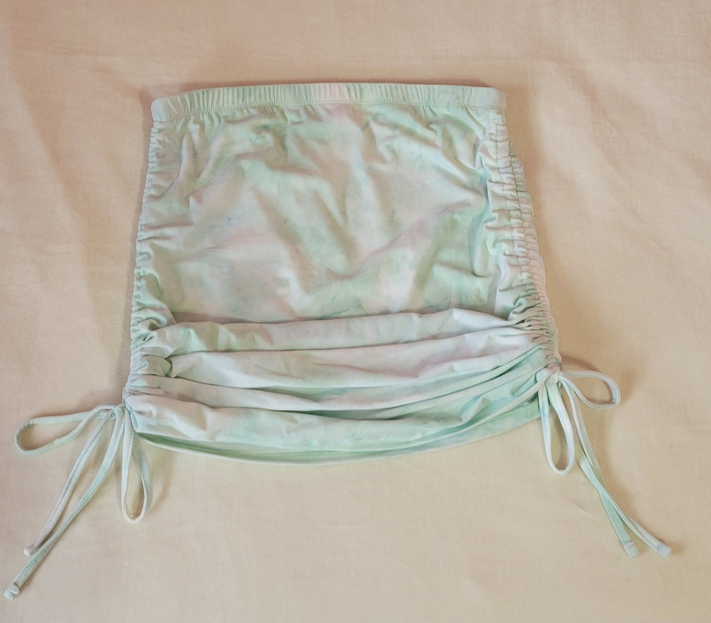 Tie-dye scrunch skirt