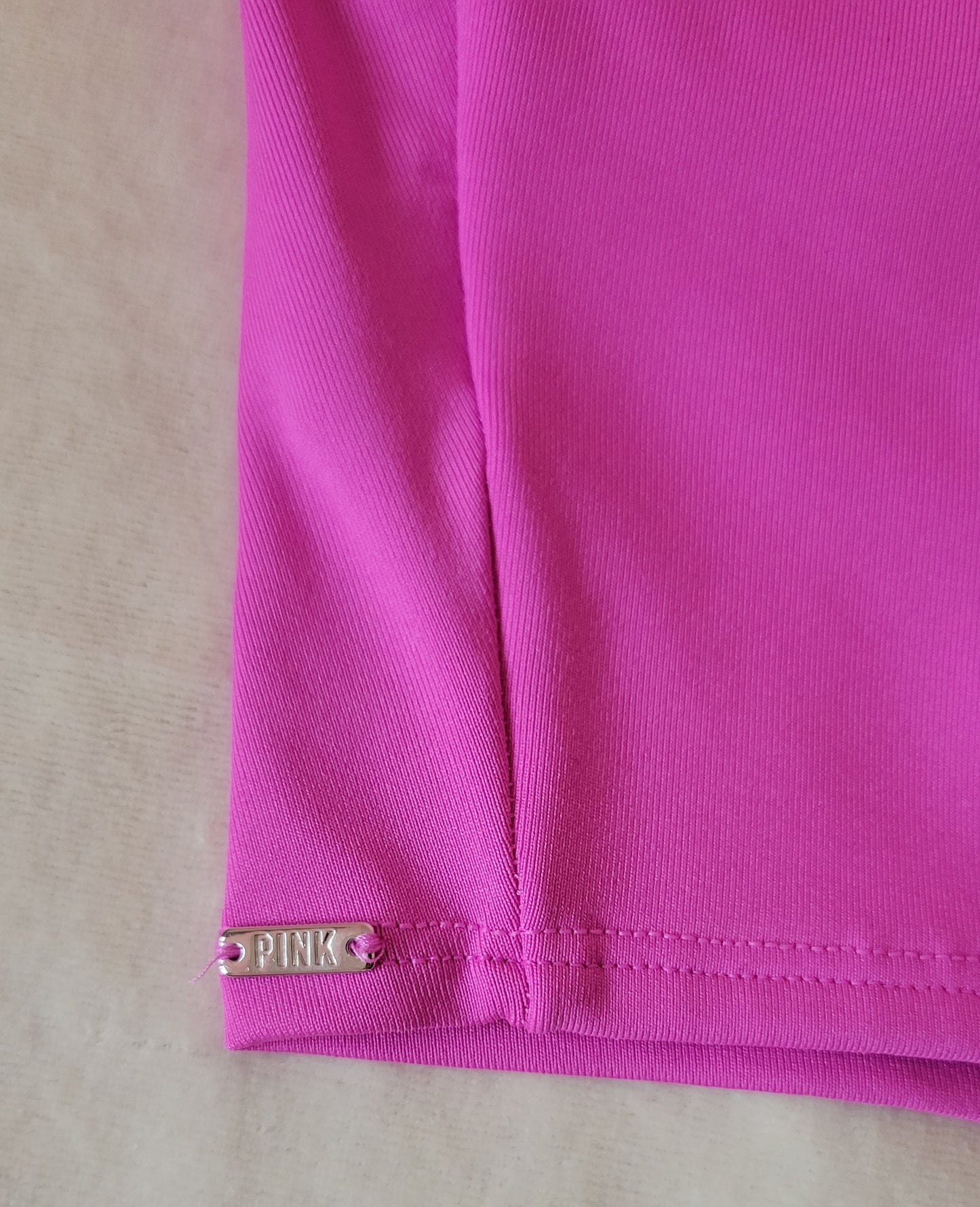 Strappy back cropped tank top