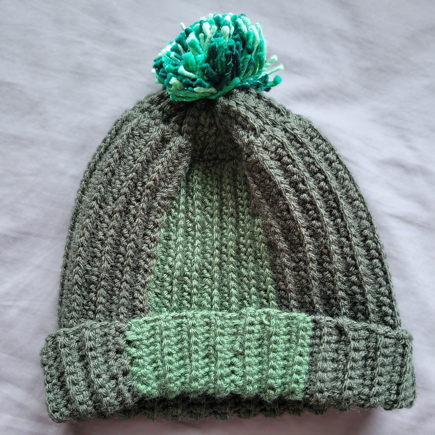 Scrappy Sage beanie